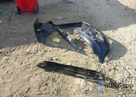 2009 Hyundai Genesis 3.8 z USA, uszkodzony, nr VIN KMHGC46E19U048687